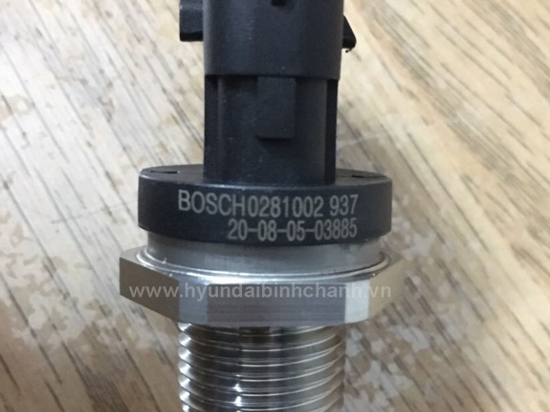 Cảm biến áp suất nhiên liệu IZ65 IZ49 Cảm biến ống Rail Veam VT260