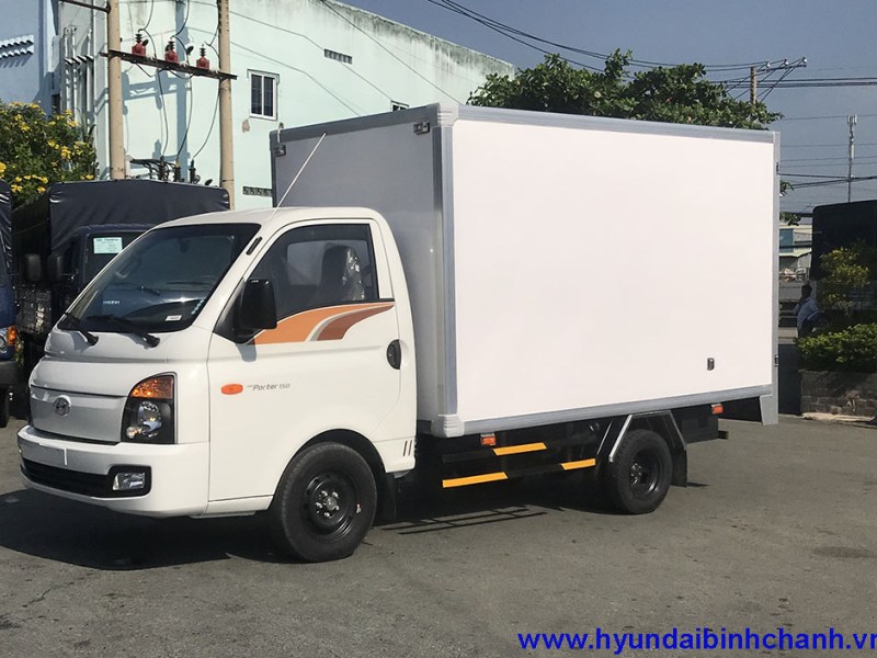 Hyundai H150 thùng kín