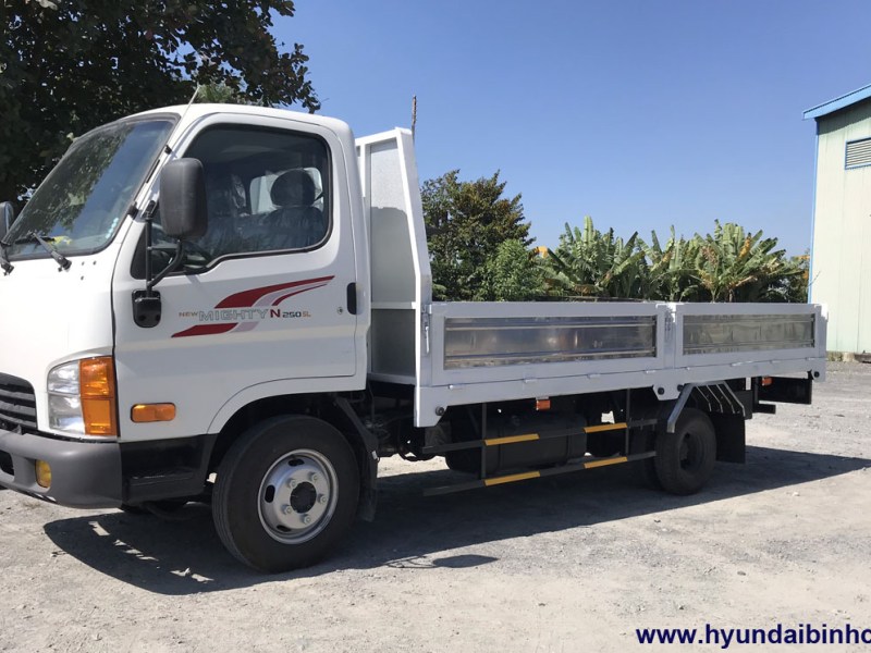 hyundai n250sl thung lung